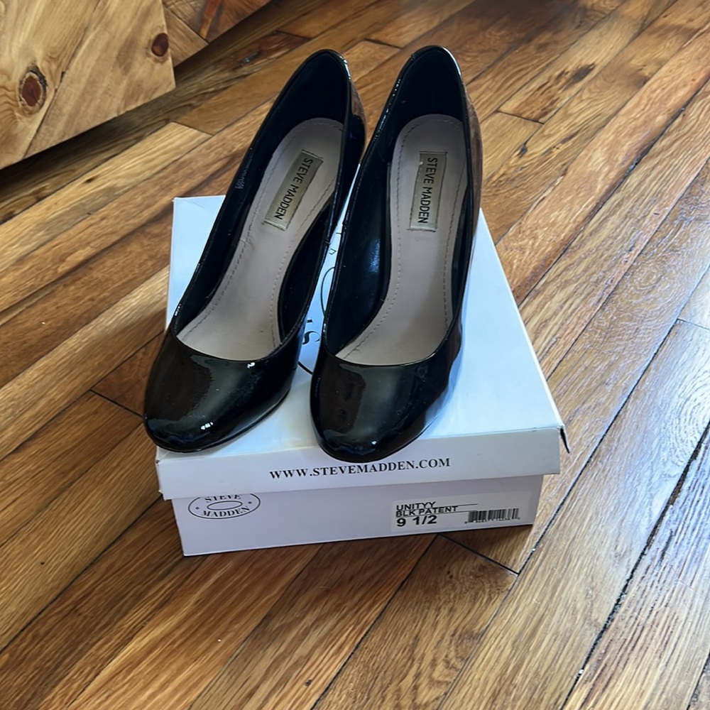 Steve Madden heals